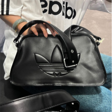 TÚI ĐEO VAI BA LÁ DẬP NỔI POLYURETHANE- IT7380